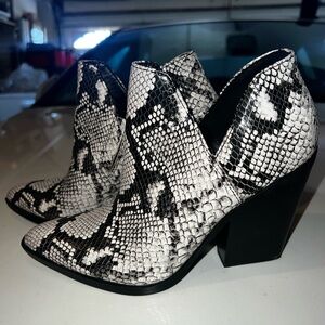 Nine West Snake skin print boots